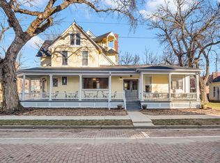 301 E Santa Fe St, Marion, KS 66861