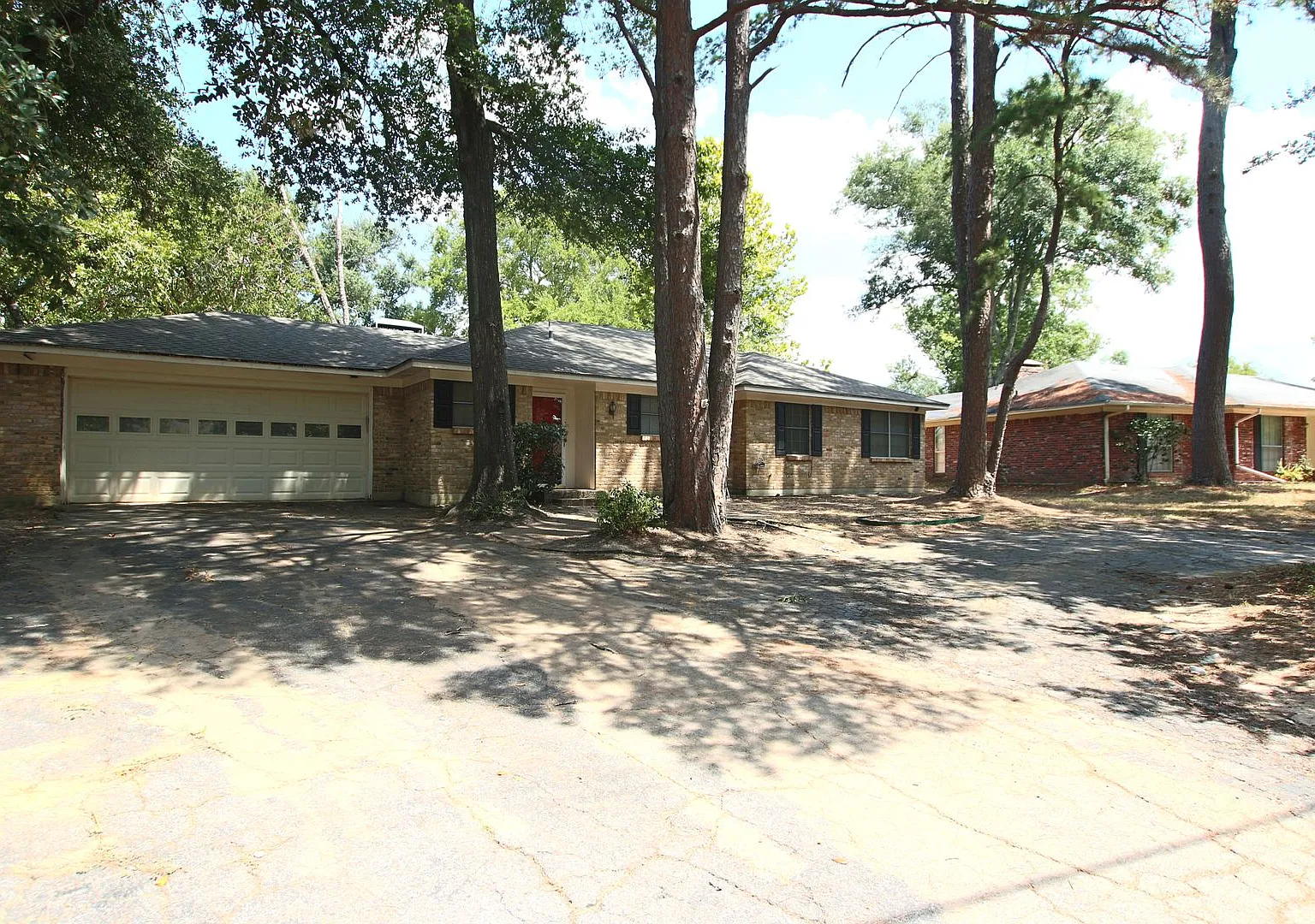 Coming Soon! Charming 3 Bedroom, 2 Bathroom Home in South Tyler! — Photo 1