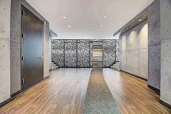 Rented by REAL New York | media 29