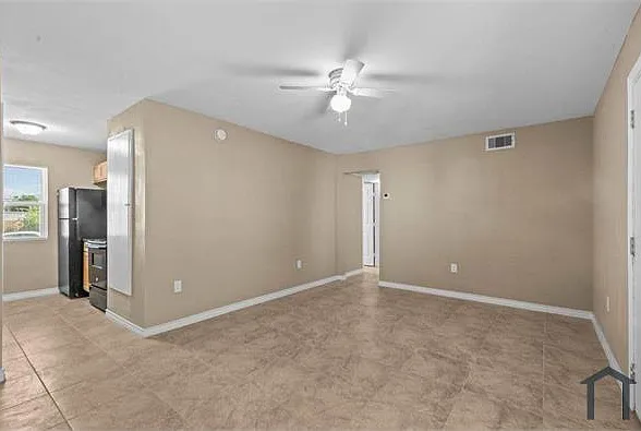 2802 Sealy St #1 — Photo 6