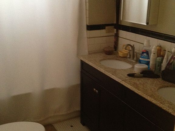 4th image of 2443 N Alvernon Way