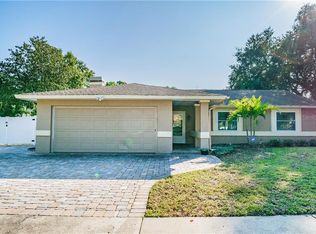 2410 Falcon Ln, Palm Harbor, FL 34683