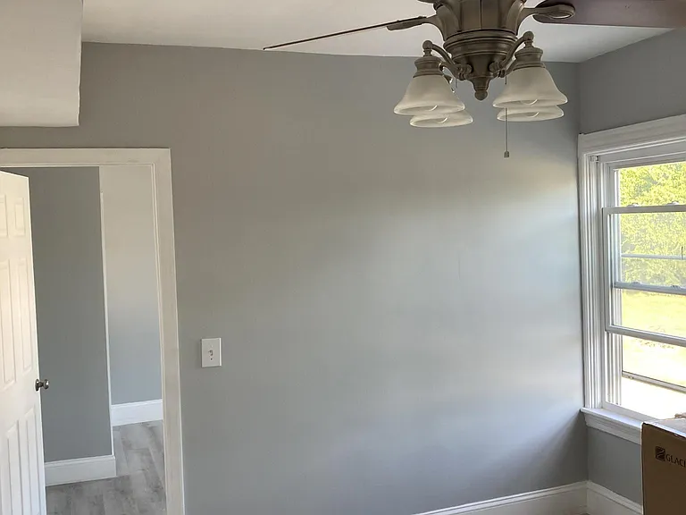 292 Washington St #5 — Photo 3