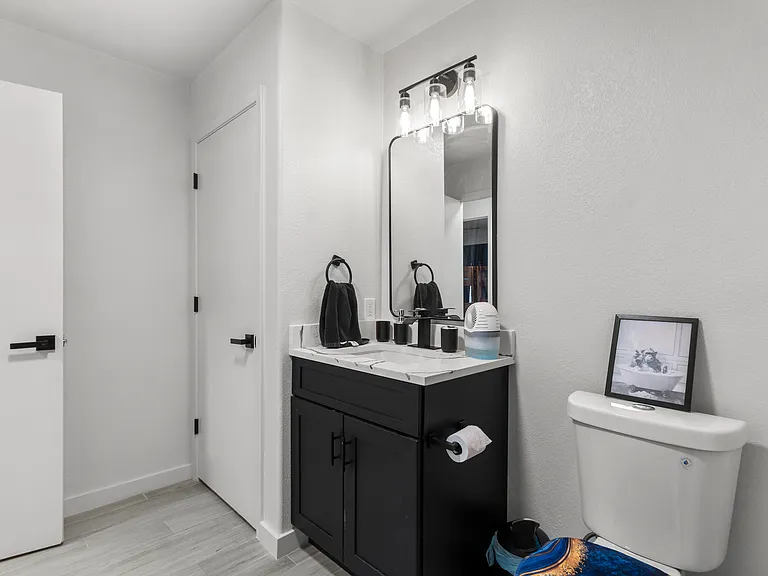 2408 Santa Rita St — Photo 4