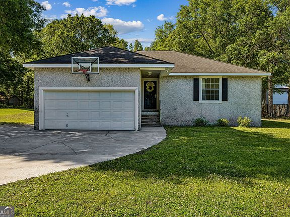 5th image of 79 Springhill Cir