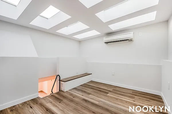 Rented by Nooklyn NYC LLC | media 65