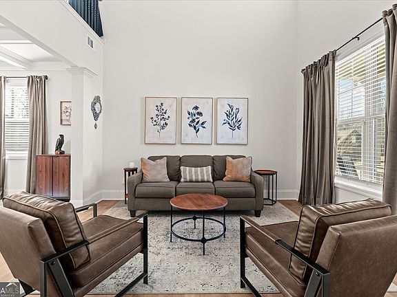 5th image of 141 Worthington Ln