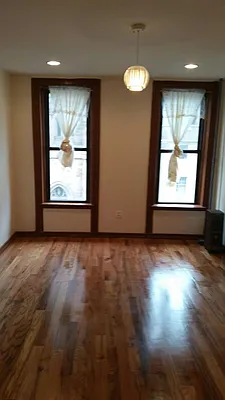 Rented by H.P. Greenfield Real Estate | media 1