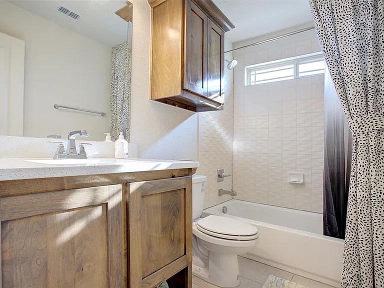 214 Heatherstone Dr — Photo 25