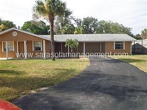 1st image of 710 Coquina Ct
