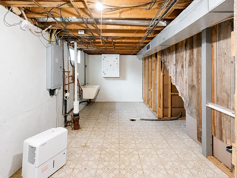1403 Ponderosa Ave — Photo 24