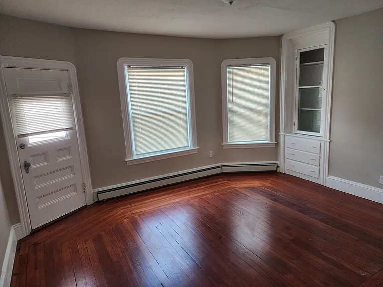 77 Daniels St #2 — Photo 13