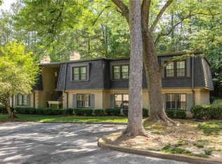 22 Glenald Way NW, Atlanta, GA 30327