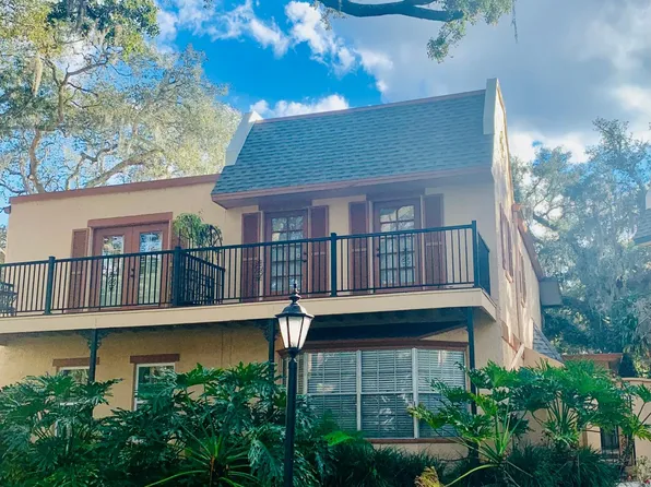 4437 Vieux Carre Cir #A, Tampa, FL 33613
