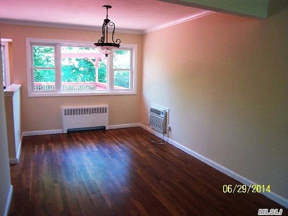 3rd image of 629 Marion Dr