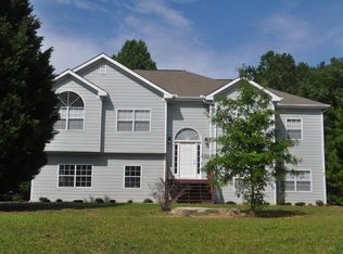 5143 Eagles Nest Ct, Loganville, GA