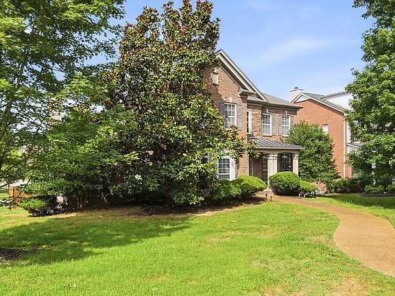 4th image of 3041 Oxford Glen Dr