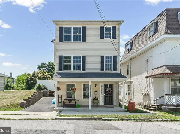 112 Dayton St, Phoenixville, PA 19460