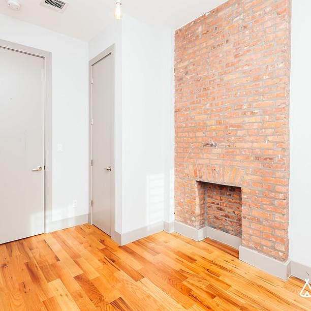 2nd image of 177 Woodward Ave