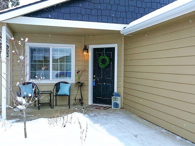1st image of 17016 E Nora Ave