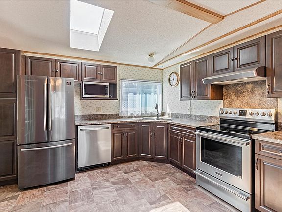 5th image of 2301 Arbot Rd #39