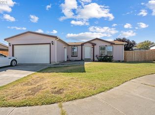 1337 SW Porter Ct, Hermiston, OR 97838