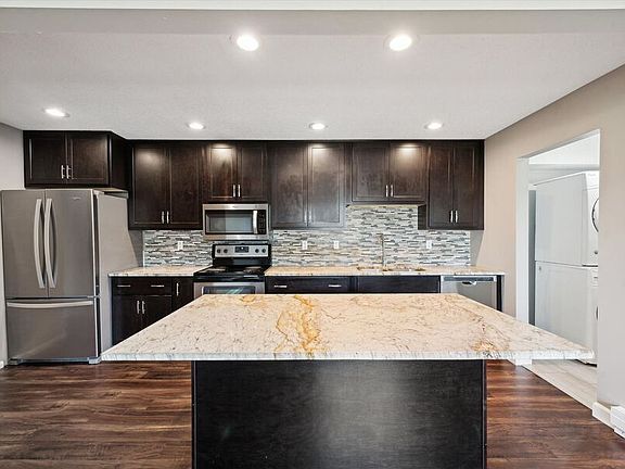 5th image of 4109 Harvest Ln #8