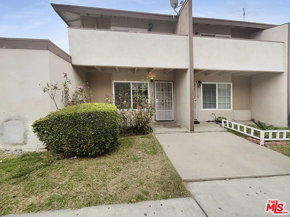 521 S Lyon St UNIT 5, Santa Ana, CA 92701 | Zillow