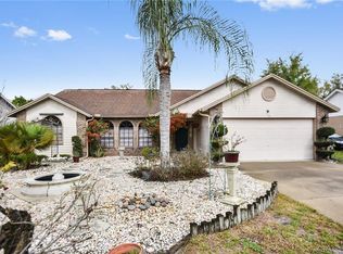 98 Spur Rd, Debary, FL 32713