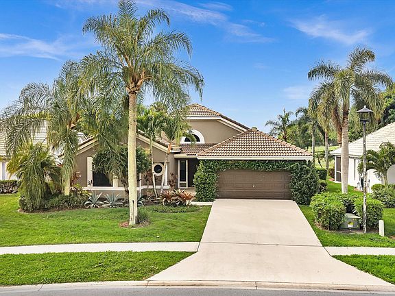 2nd image of 6124 Royal Birkdale Drive