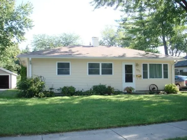 802 Pearson Dr, Joliet, IL 60435