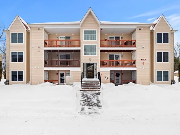 26 Randolph Dr Unit 26, Tewksbury, MA 01876