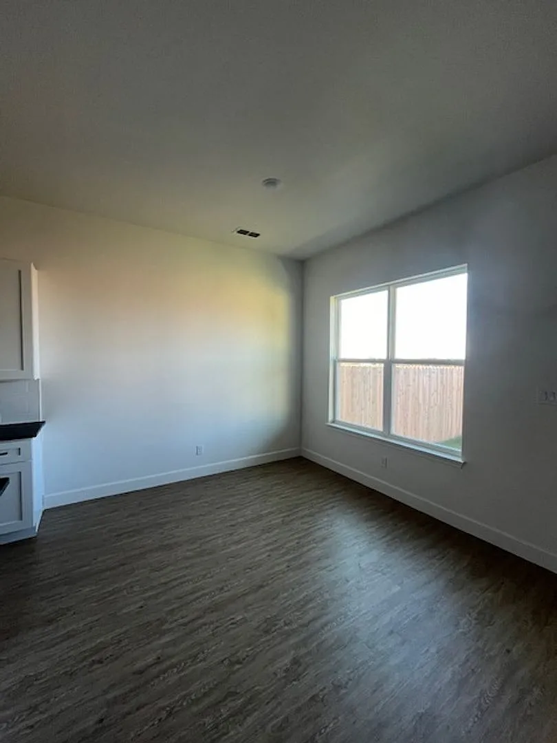 390 Kristi Path — Photo 4