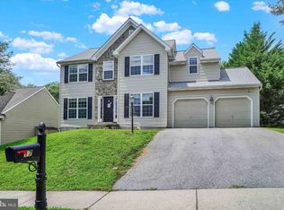 17 Eagleton Dr, Jacobus, PA 17407