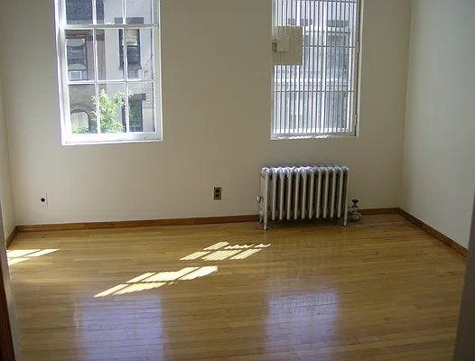 Rented by Ilene Axelowitz, LREB | media 23