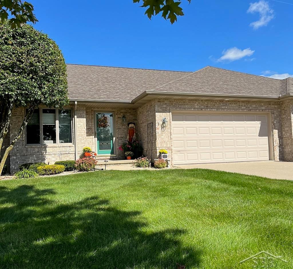 7220 Spring Lake Trl, Saginaw, MI 48603 Zillow