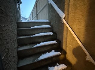 88 Bridlewood Cres SW, Calgary, AB T2Y3N1