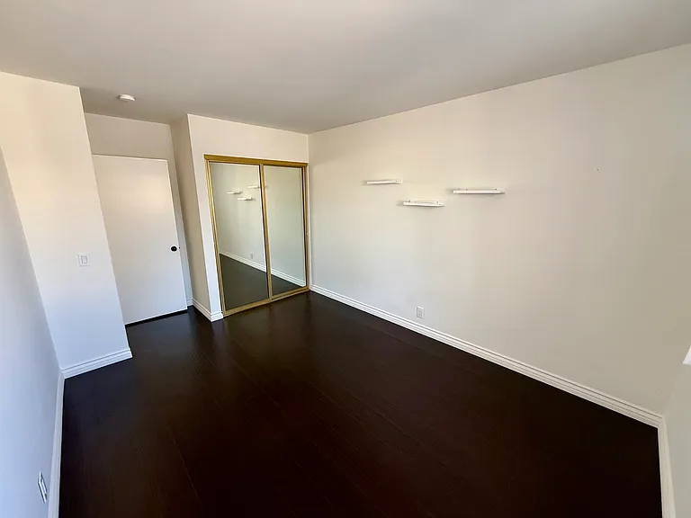 2934 Wellesley Ct — Photo 14