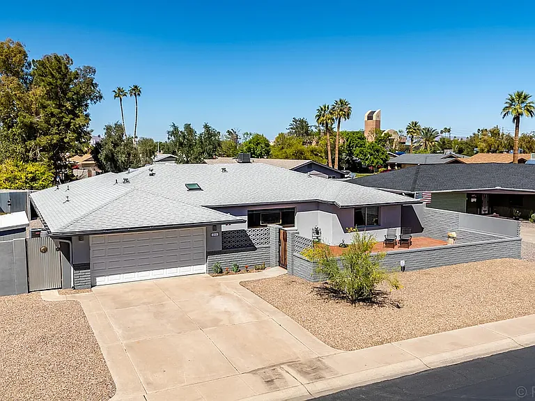 644 E La Jolla Dr — Photo 35