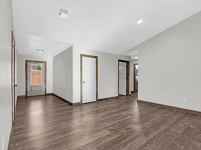 12670 SE 134th St — Photo 6