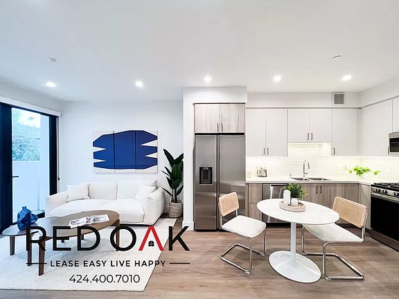 2nd image of 12444 3/4 Chandler Blvd #208