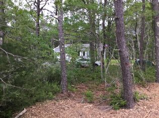 425 Great Neck North Rd, Mashpee, MA 02649
