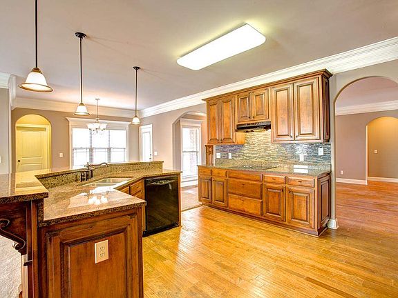 2nd image of 4916 Cove Valley Dr SE