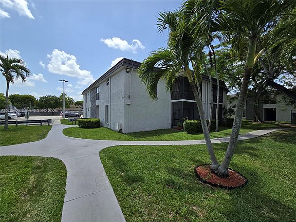 2nd image of 10375 N Kendall Dr APT J7