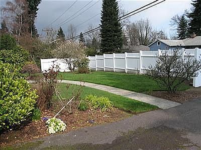 2nd image of 5009 119th Ave SE