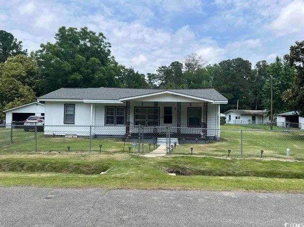 64 Donnelly St., Hemingway, SC 29554