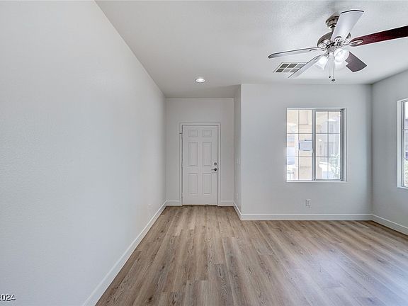2nd image of 3956 Gray Aster Dr