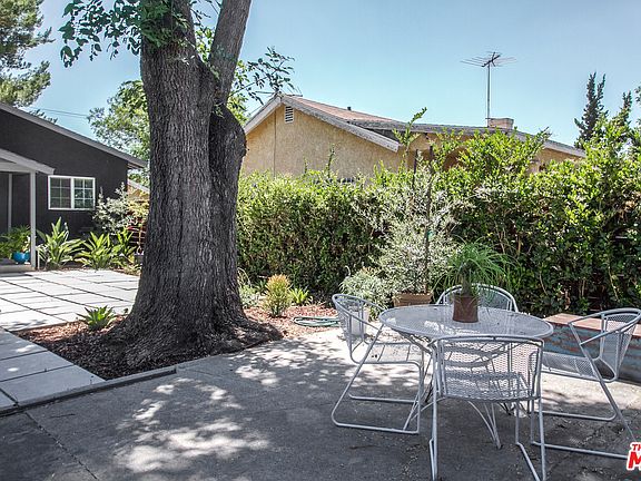 3rd image of 5218 Lincoln Ave