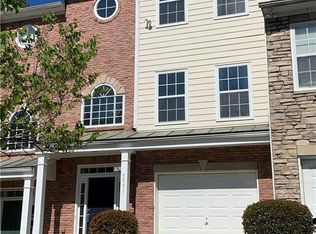 5951 Grovegate Ln, Tucker, GA 30084