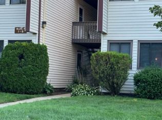 F3 Avon Dr, East Windsor, NJ 08520